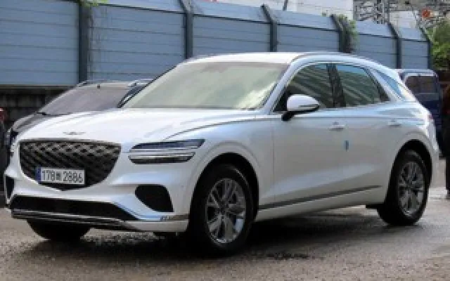 믿을수있는중고차매매사이트 GV70 2.5T 가솔린 AWD 매물 사진 7 - 2026/03 8,253km